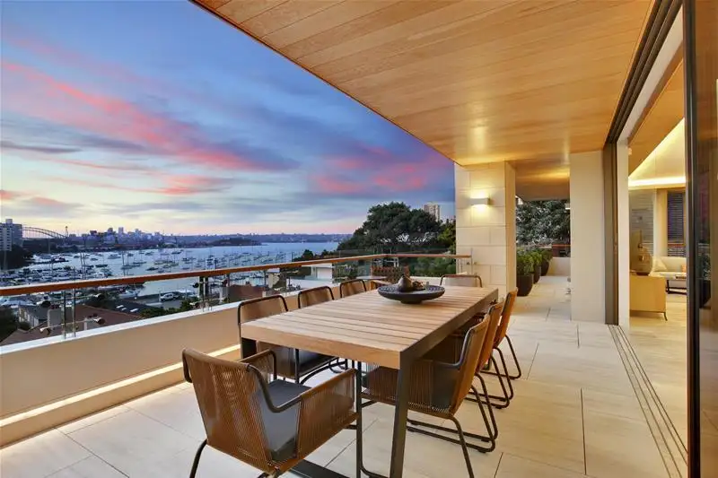 Main view of Homely apartment listing, 2/3-5 Loftus Road, Darling Point NSW 2027