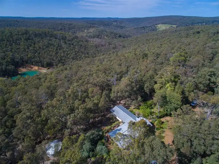 31 Simons Drive, Roleystone WA 6111