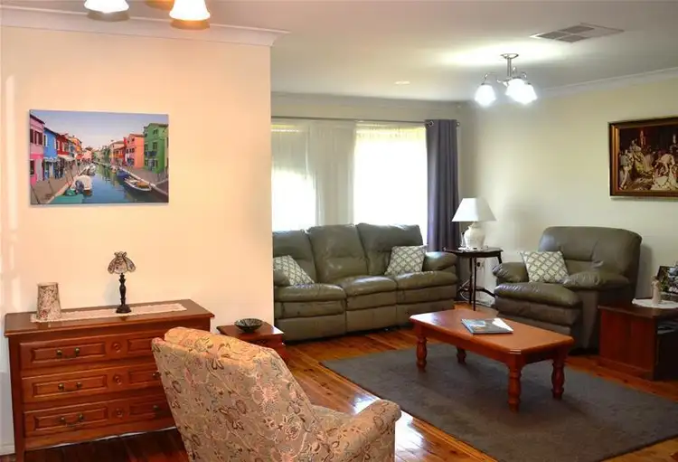 Fourth view of Homely house listing, 17 Walana Crescent, Kooringal NSW 2650