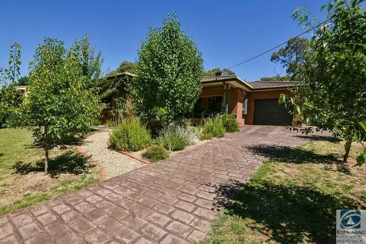 11 Spring Street, Beechworth VIC 3747