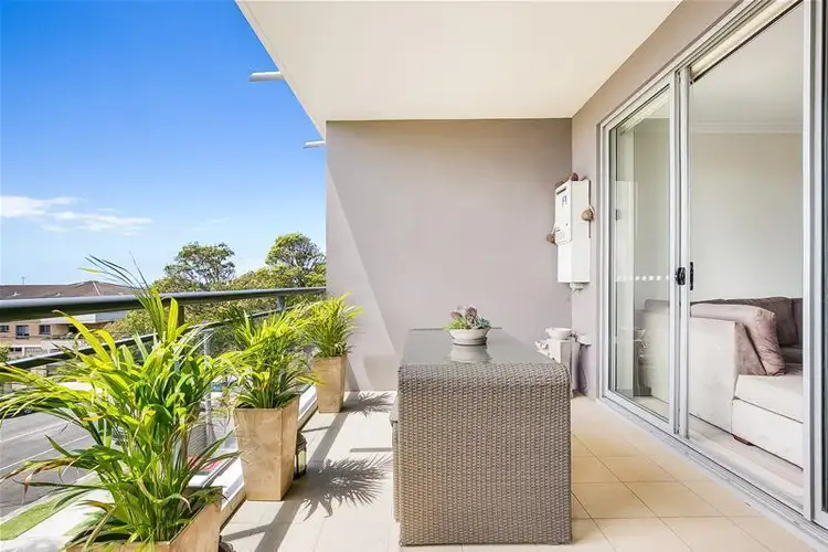 13/6 The Crescent, Dee Why NSW 2099