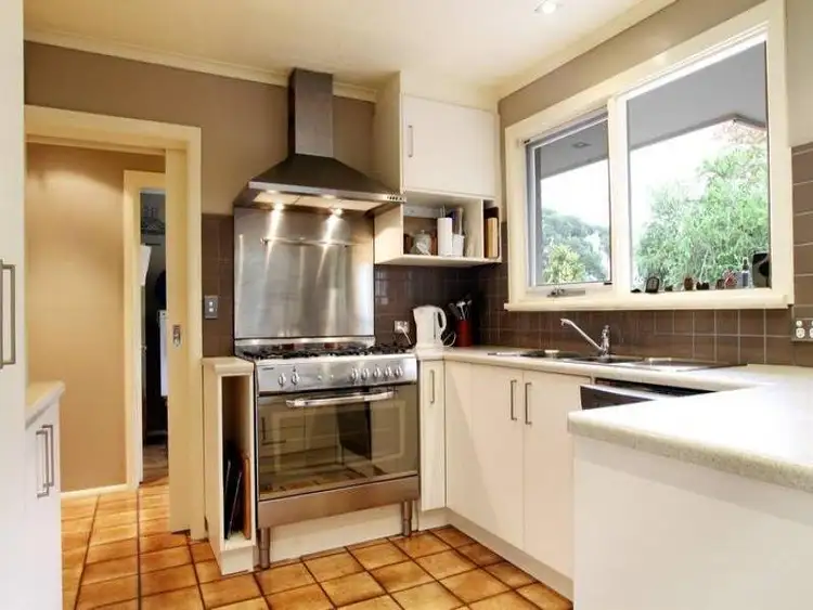 Fourth view of Homely house listing, 2 Moss Court, Croydon North VIC 3136