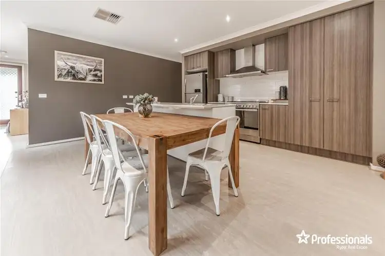 Fourth view of Homely house listing, 3 Castletown Boulevard, Weir Views VIC 3338