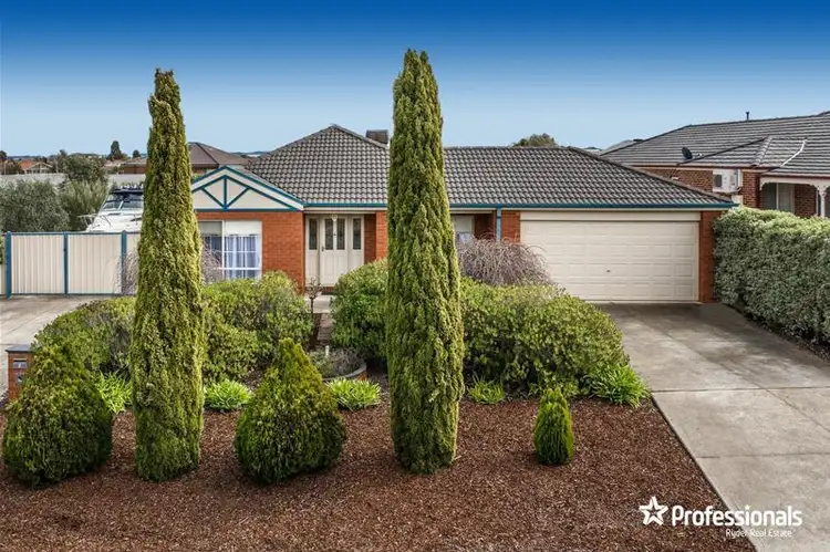 Third view of Homely house listing, 2 Lakeside Court, Harkness VIC 3337
