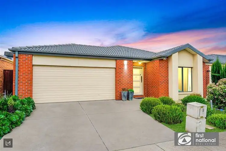 8 Verdure Street, Point Cook VIC 3030