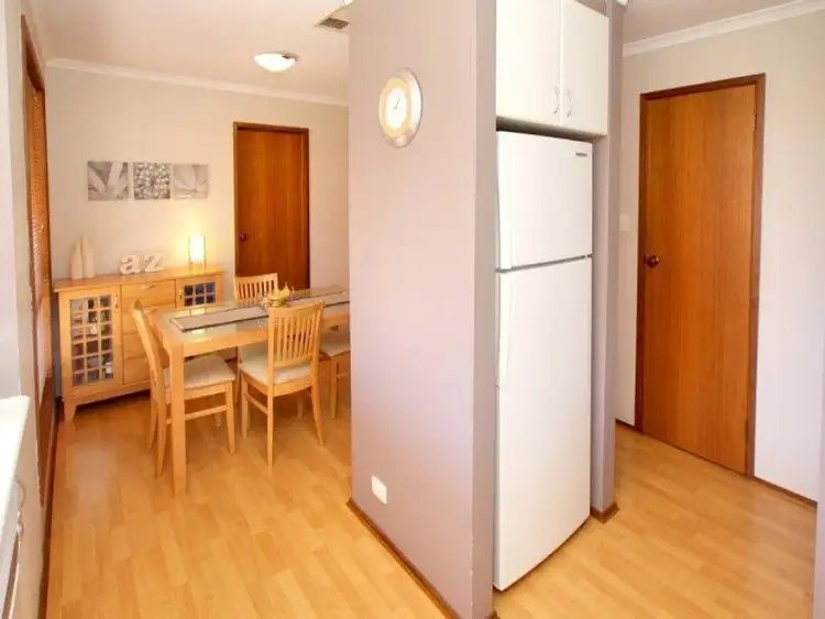 Fifth view of Homely house listing, 10 Luderitz Close, Hallett Cove SA 5158