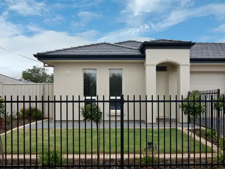30 Barry Road, Oaklands Park SA 5046