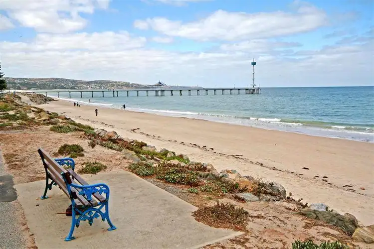 106 Esplanade, Hove SA 5048