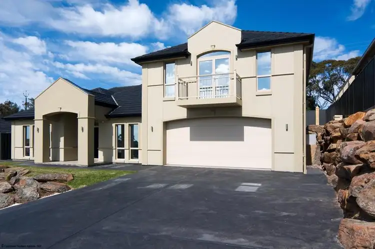 3 Cypress Court, Flagstaff Hill SA 5159