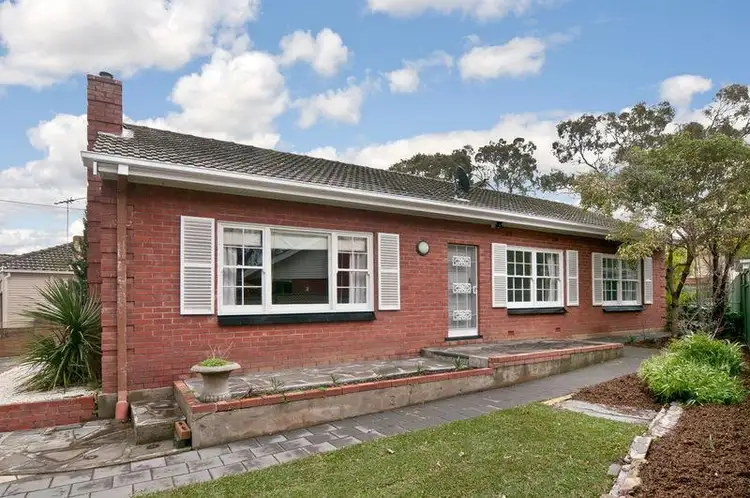6 Ashmore Road, Bellevue Heights SA 5050