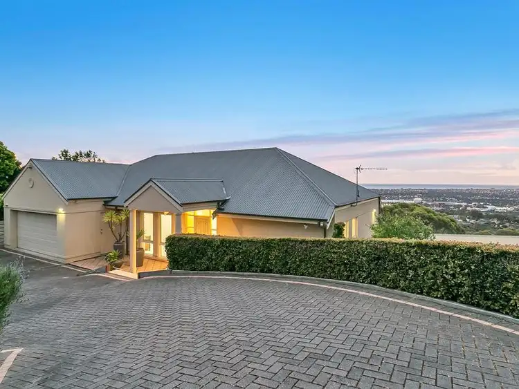 14 Riviera Court, Pasadena SA 5042