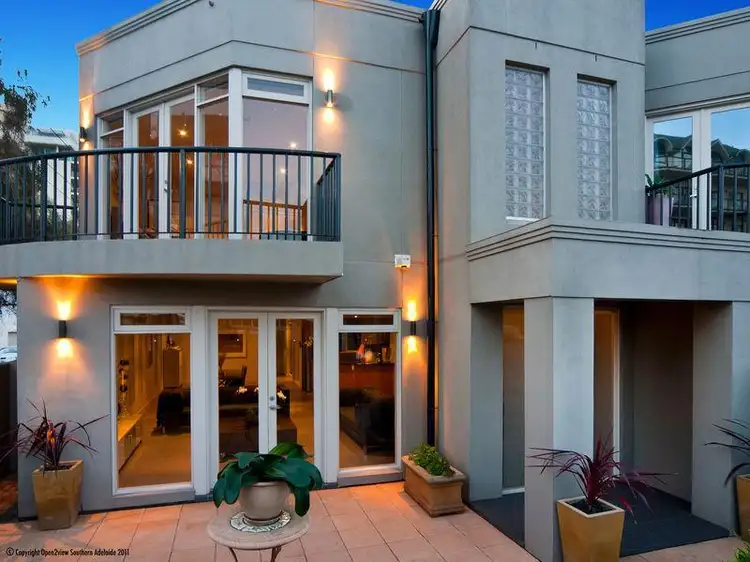 1B Augusta Street, Glenelg SA 5045