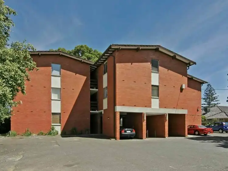 18/1 Ramsgate Street, Glenelg South SA 5045