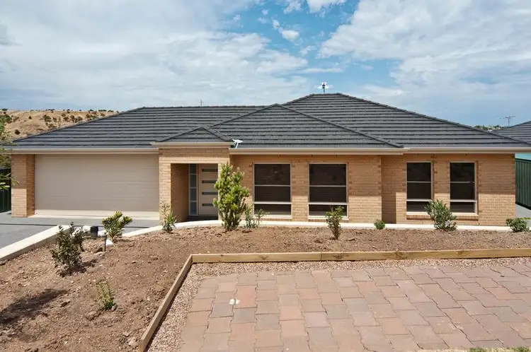 36 Thomas Way, Hallett Cove SA 5158