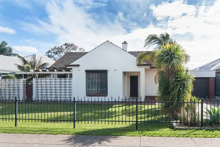 1 Coorilla Avenue, Glenelg North SA 5045
