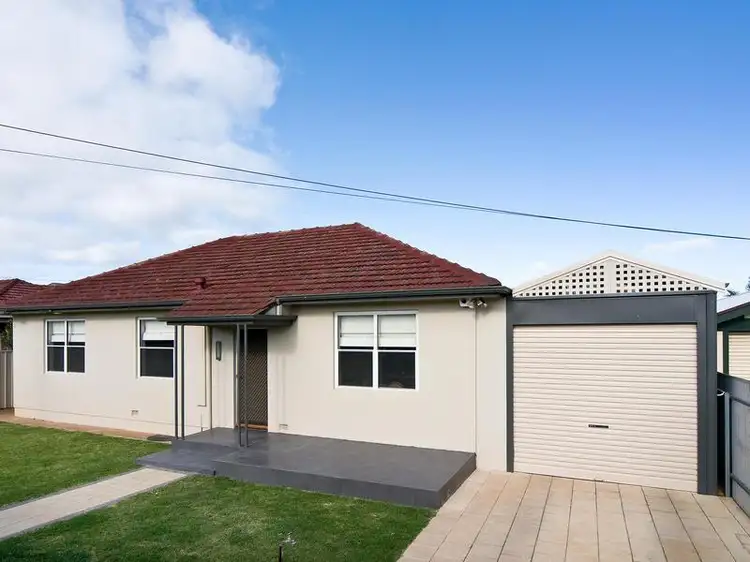 17 Barry Road, Oaklands Park SA 5046