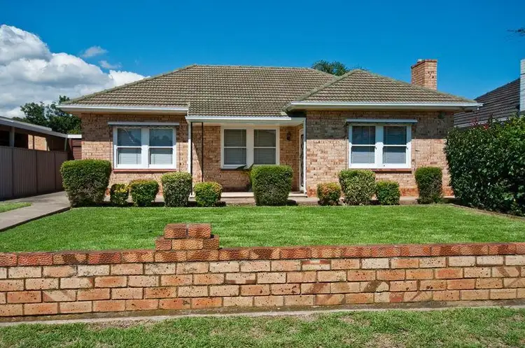 8 Sussex Street, Warradale SA 5046