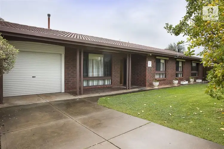11 Parslow Road, Marion SA 5043