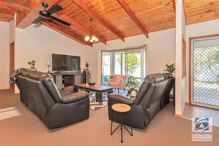 5 Pearce Court, Tallangatta VIC 3700