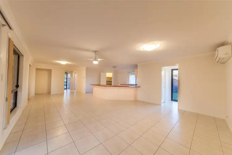 Second view of Homely house listing, 14 Kanangra Place, Parkinson QLD 4115