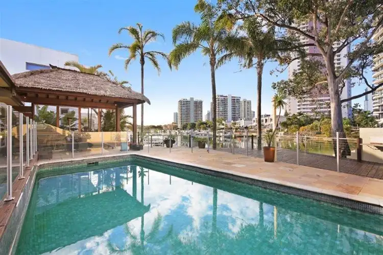 11 Neptune Court, Paradise Waters QLD 4217