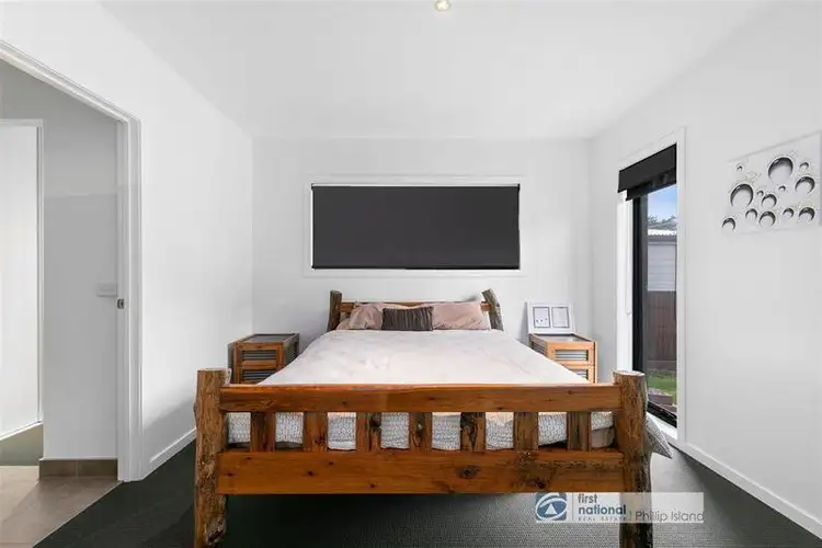 Sixth view of Homely house listing, 33 Phillip Island Road, Sunset Strip VIC 3922