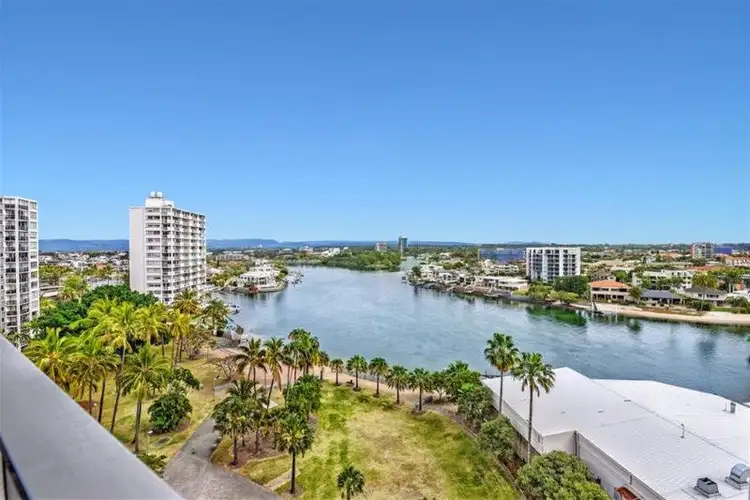 902/4 Wahroonga Place, Surfers Paradise QLD 4217