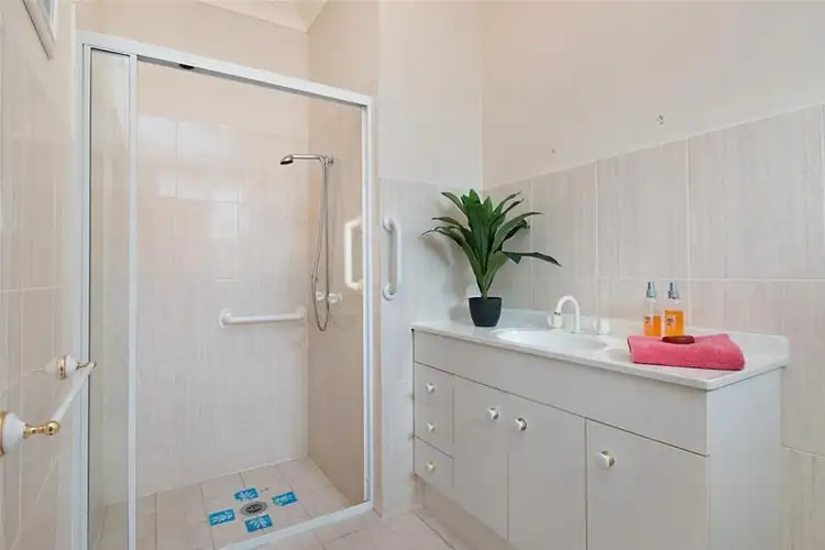 Fifth view of Homely house listing, 4 Capel Court, Elanora QLD 4221