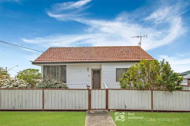 33 May Street, Cardiff NSW 2285
