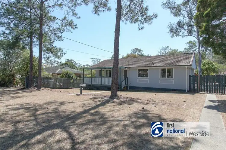 8 Arkins Crescent, Goodna QLD 4300