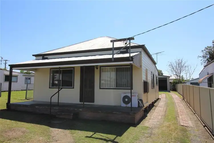 51 Fifth Street, Weston NSW 2326
