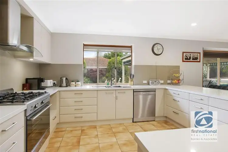 Fifth view of Homely house listing, 10 Willow Parade, Wodonga VIC 3690