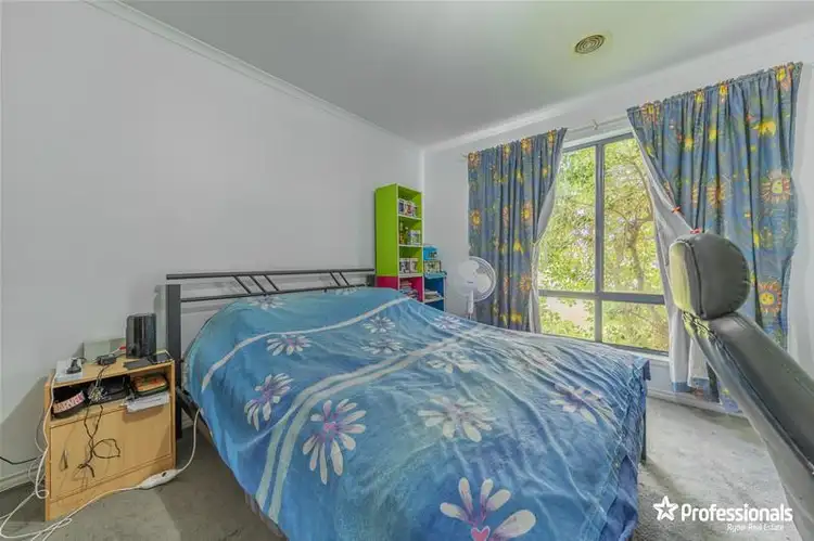 Fifth view of Homely house listing, 37 Dalray Crescent, Kurunjang VIC 3337