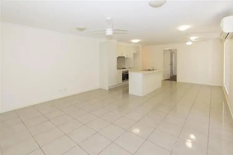 Second view of Homely house listing, 32 Venetian Way, Coomera QLD 4209