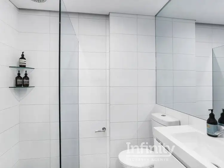 Fourth view of Homely apartment listing, 405/5 Ward Avenue, Potts Point NSW 2011