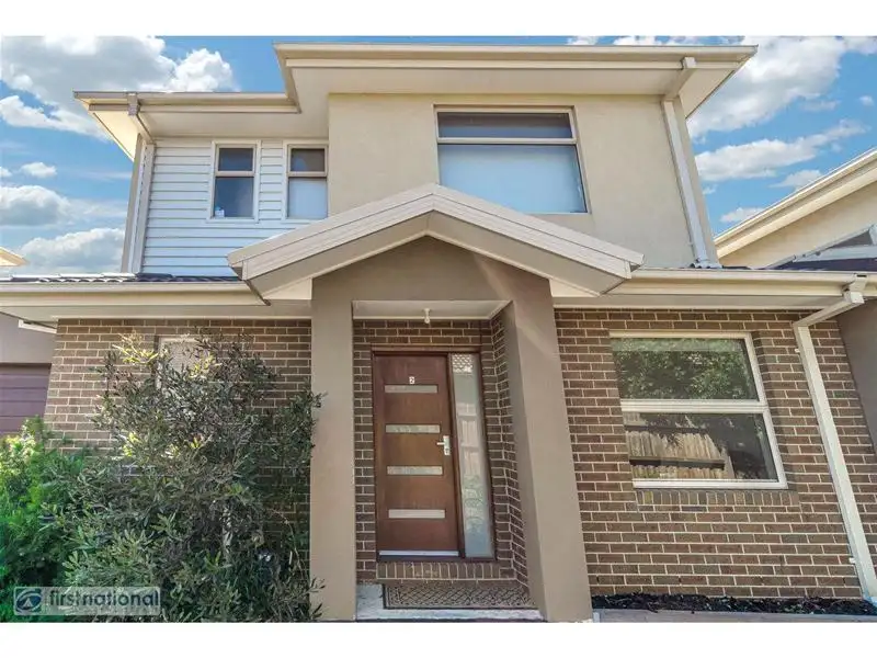 Main view of Homely apartment listing, 2/31 Hanson Road, Craigieburn VIC 3064