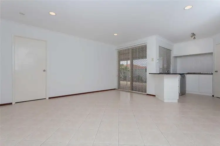Seventh view of Homely semi-detached listing, 32a Aviemore Loop, Kingsley WA 6026