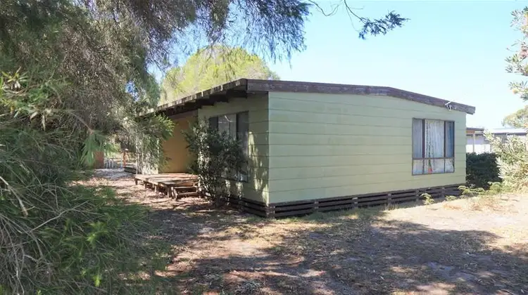 37 Echidna Street, Loch Sport VIC 3851