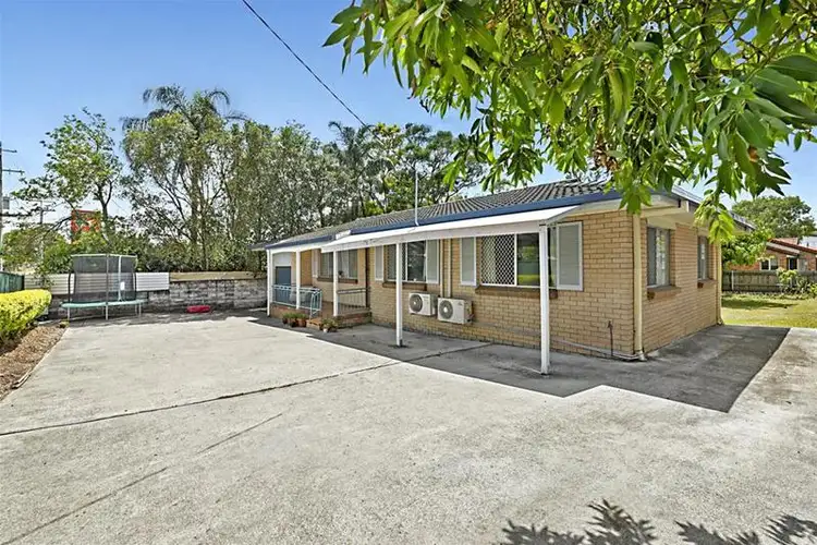21 Kumbari Avenue, Southport QLD 4215