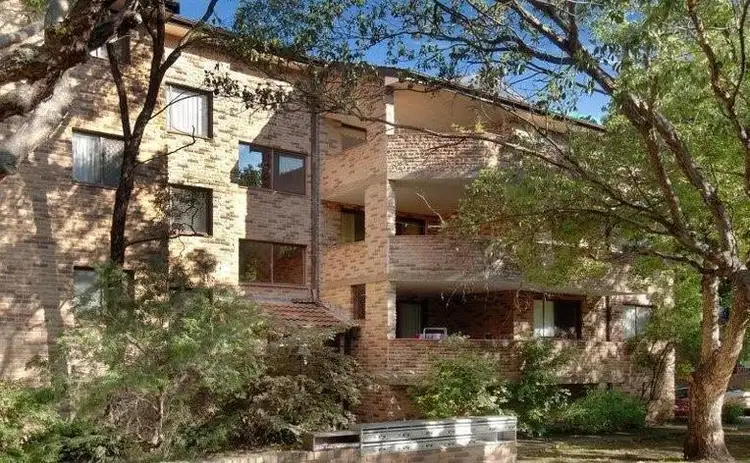 1/18 Queens Road, Westmead NSW 2145