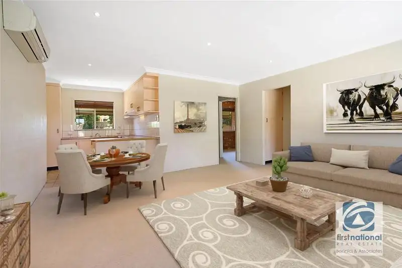 Main view of Homely unit listing, 1/69 Mayfair Drive, Wodonga VIC 3690