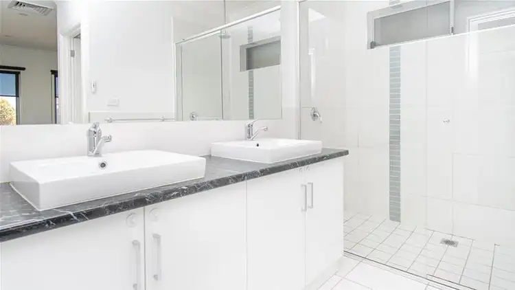 Sixth view of Homely house listing, 7 Immacolata Rise, Red Cliffs VIC 3496