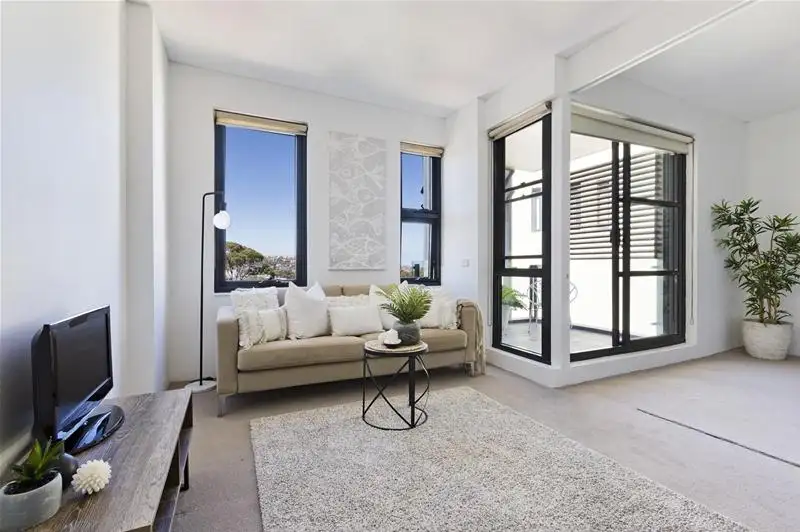 Main view of Homely unit listing, 1087/1-5 Dee Why Parade, Dee Why NSW 2099