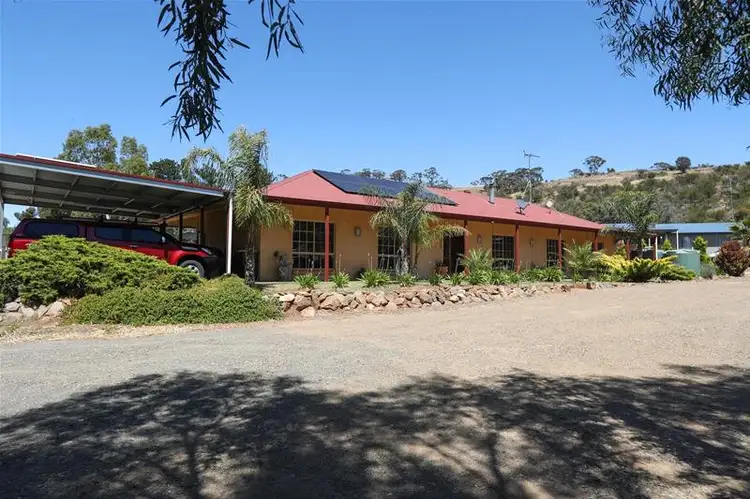 21 Young Road, Kanmantoo SA 5252