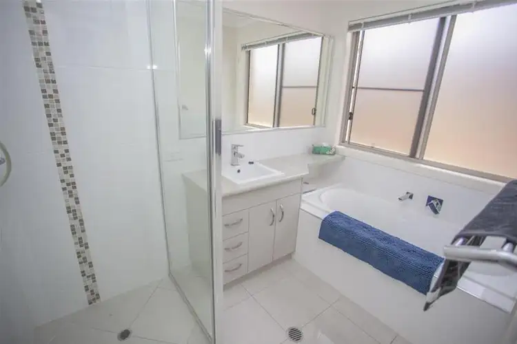 Sixth view of Homely unit listing, Unit 3/1 Tara Road, Chinchilla QLD 4413