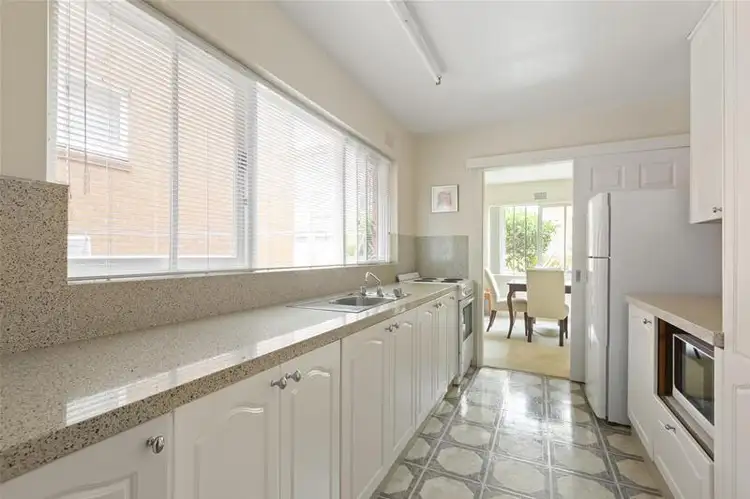 Main view of Homely unit listing, 1/18 Grafton Crescent, Dee Why NSW 2099