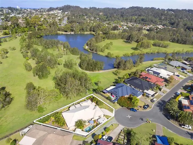 3 Grandis Court, Elanora QLD 4221