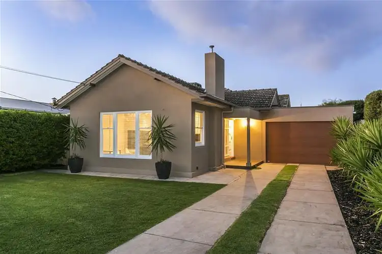 5 Keynes Avenue, Warradale SA 5046