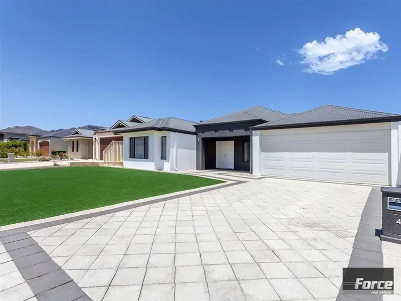 Main view of Homely house listing, 4 Kianga Crescent, Burns Beach WA 6028