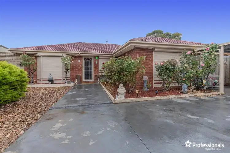 53 Gunnawarra Road, Kurunjang VIC 3337